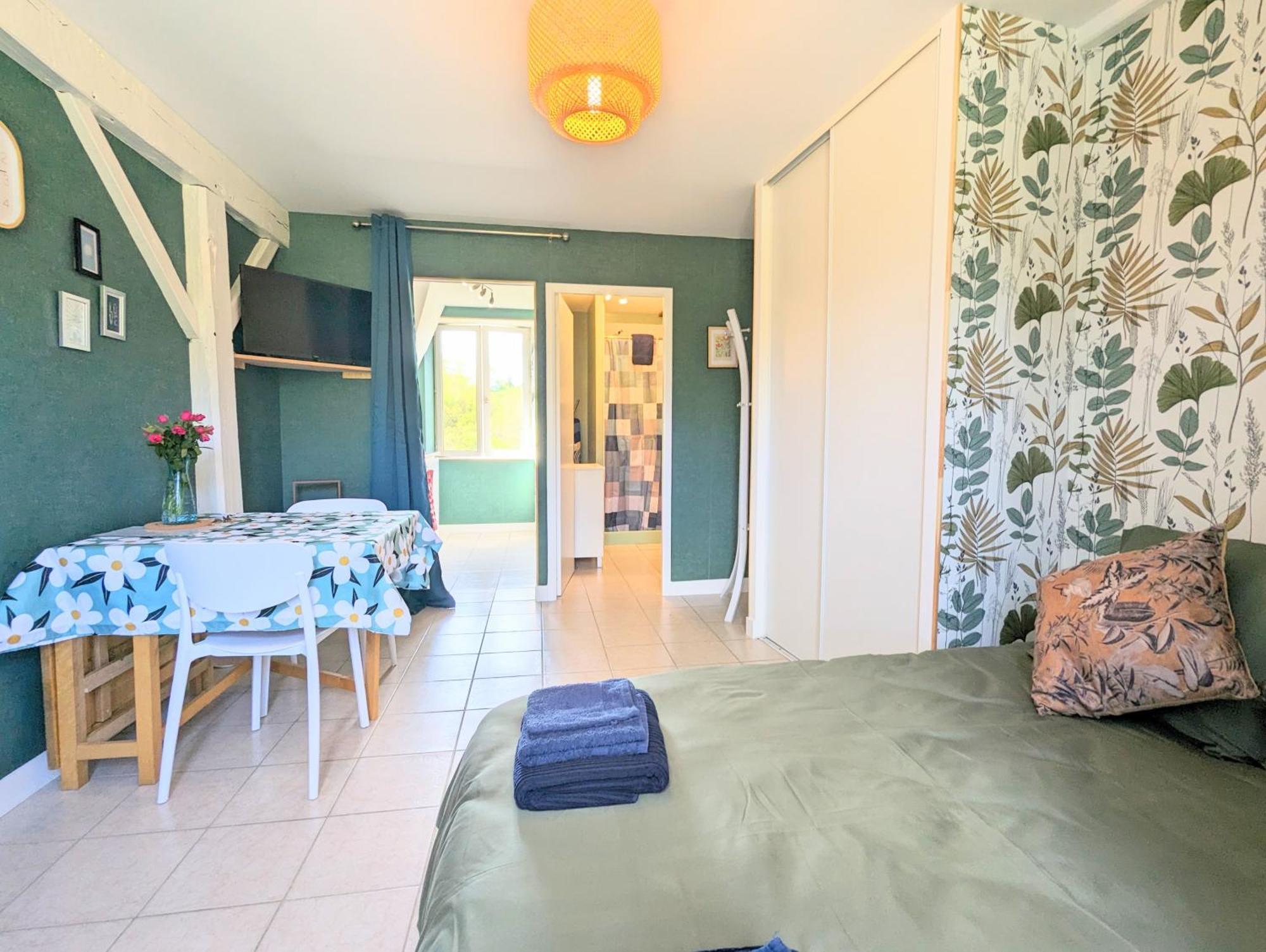 Studio Silhem Saint-Germain-les-Belles Екстер'єр фото